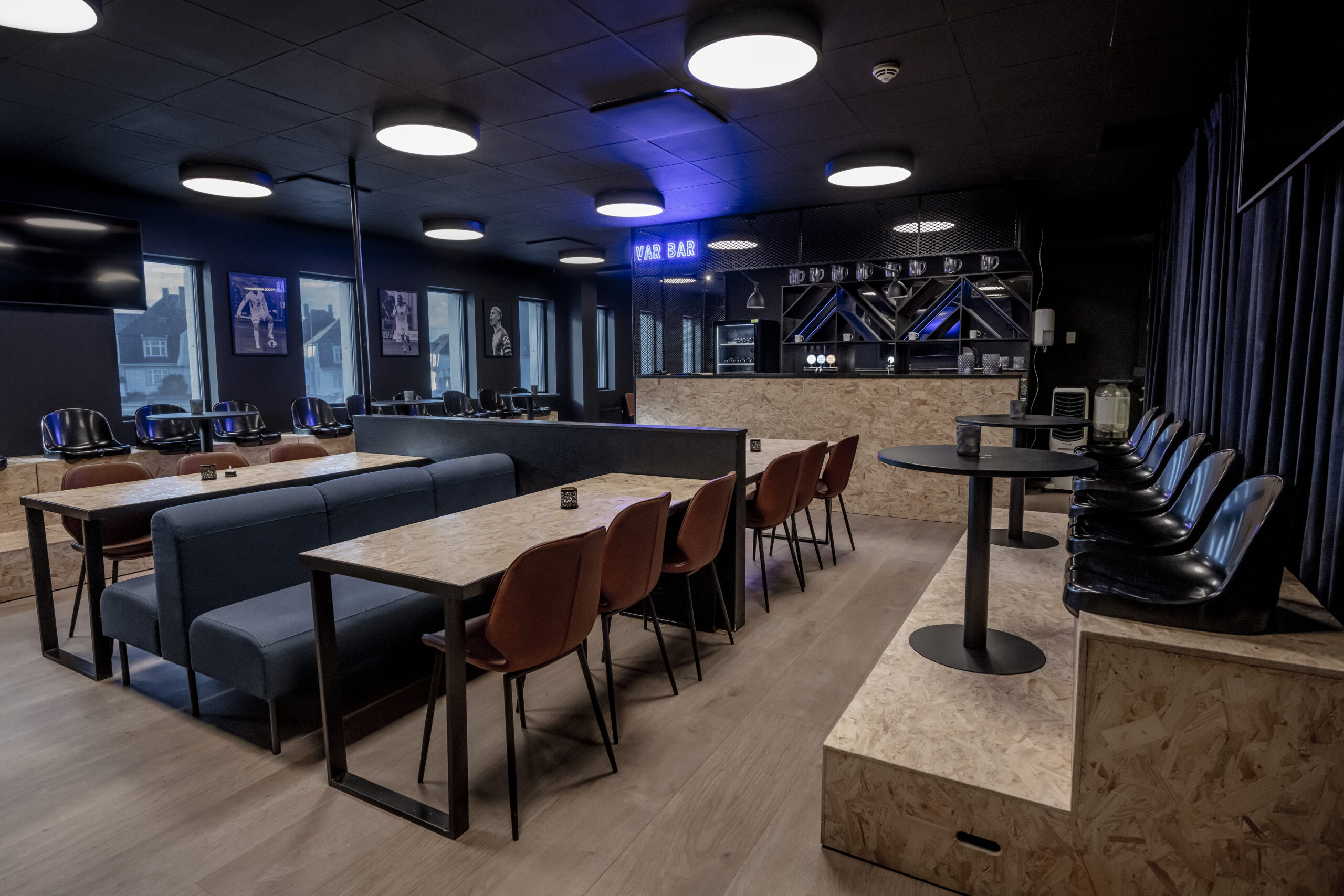 Duco-VarBar-130225-4668