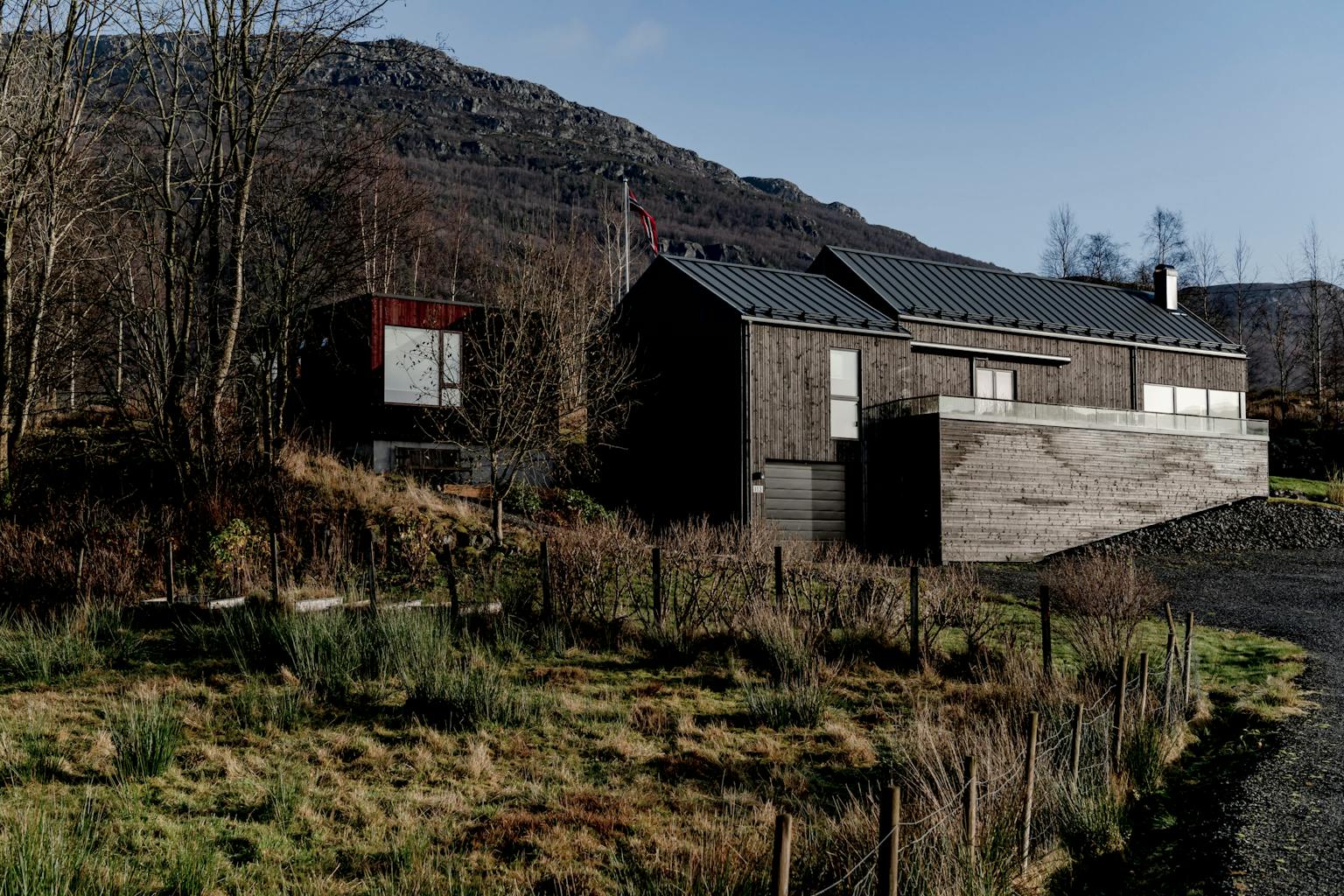 Medium-Duco-Blikravegen-131124-8621