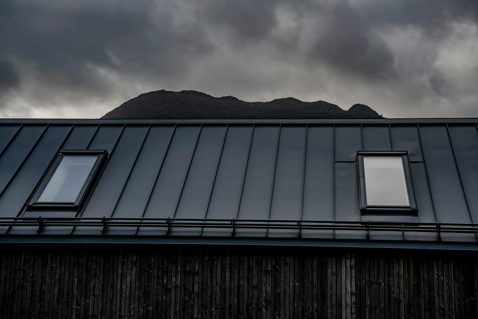 Medium-Duco-Blikravegen-131124-8789